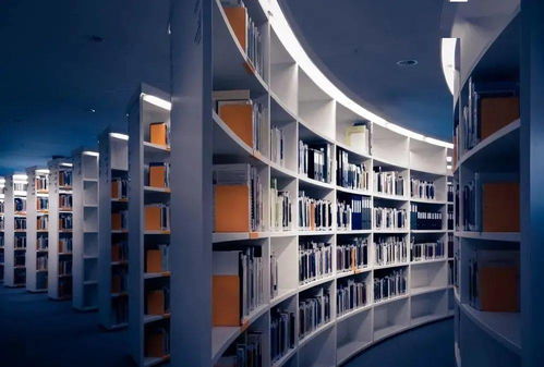 新課改背景下“四課一體”的智慧化實(shí)踐路徑 說課、講課、聽課、評課與互聯(lián)網(wǎng)科技創(chuàng)新的融合探索